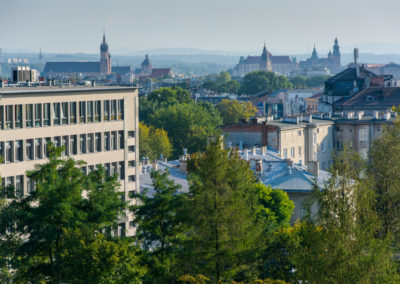 Jakie korzyści może przynieść wynajem biura w Krakowie?